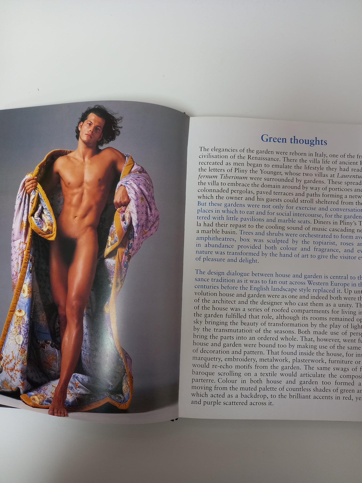 Gianni Versace - Do Not Disturb