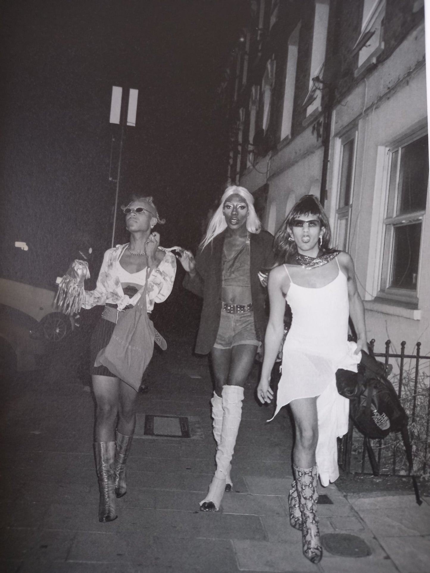 Liz Johnson Artur - PDA