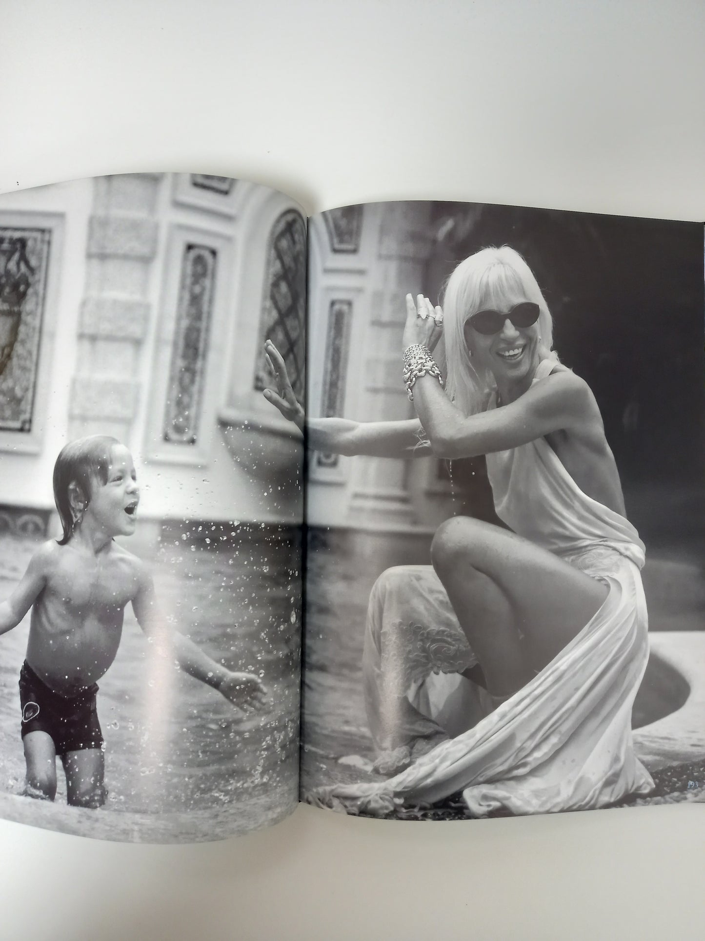 Gianni Versace - Do Not Disturb