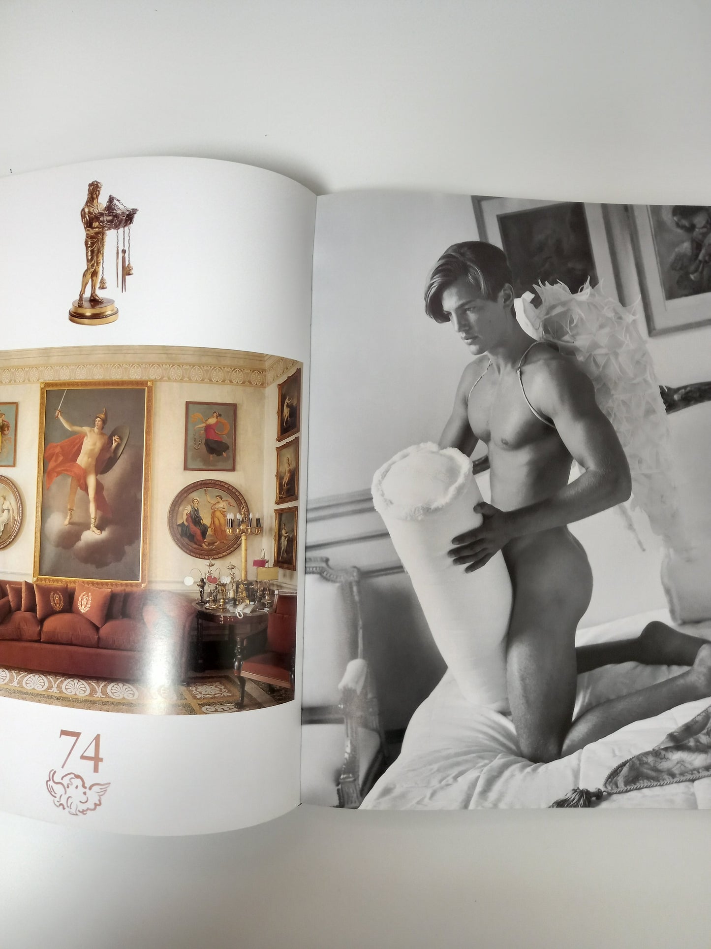 Gianni Versace - Do Not Disturb
